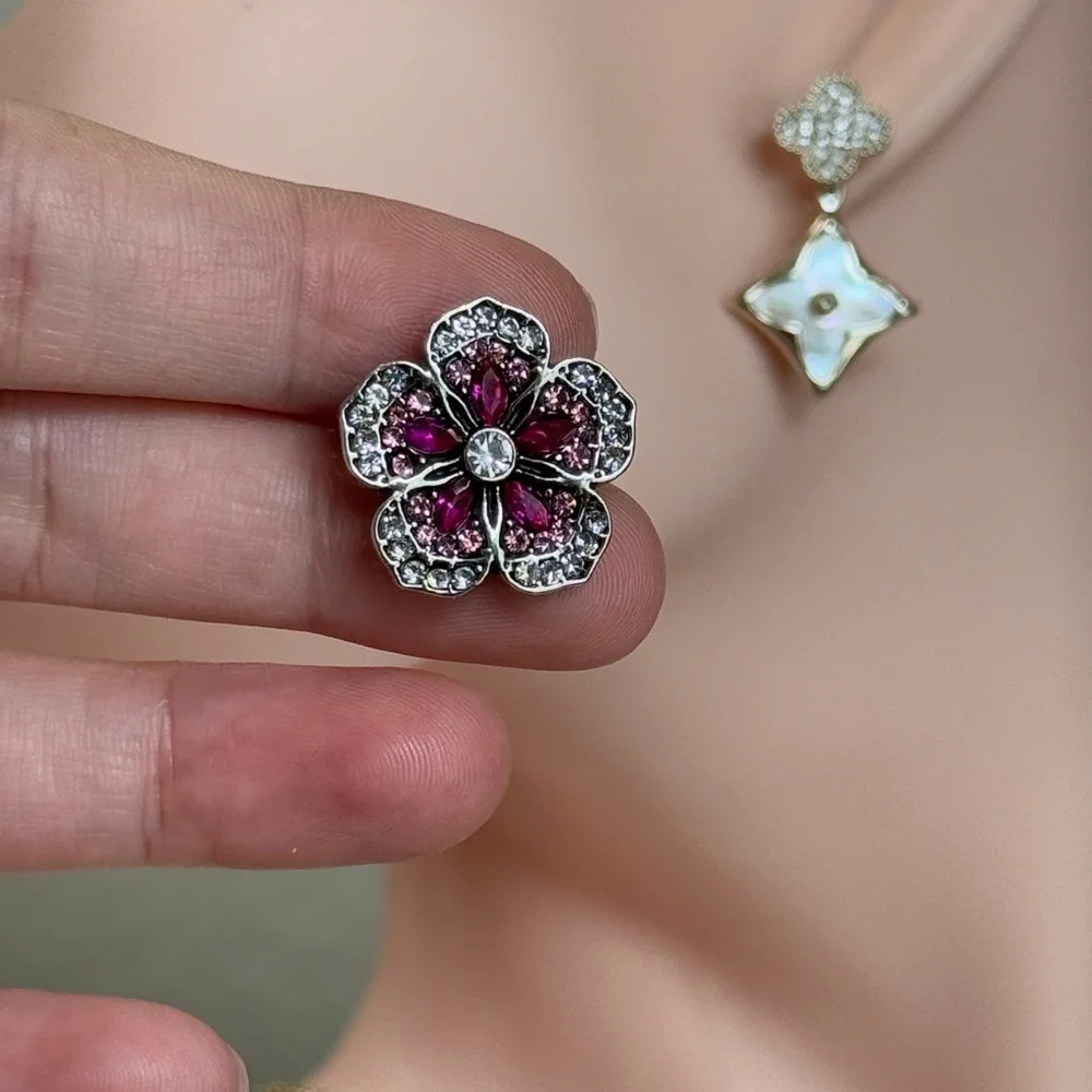 Floral Brooch With Pink Zirconia